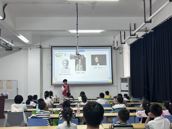 乐配网 重庆渝北区总开展“惠工解忧·益路童行”暑期关爱行动